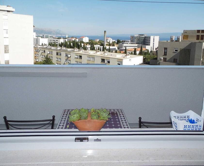 ספליט Eurit Apartment Shown In Detail מראה חיצוני תמונה